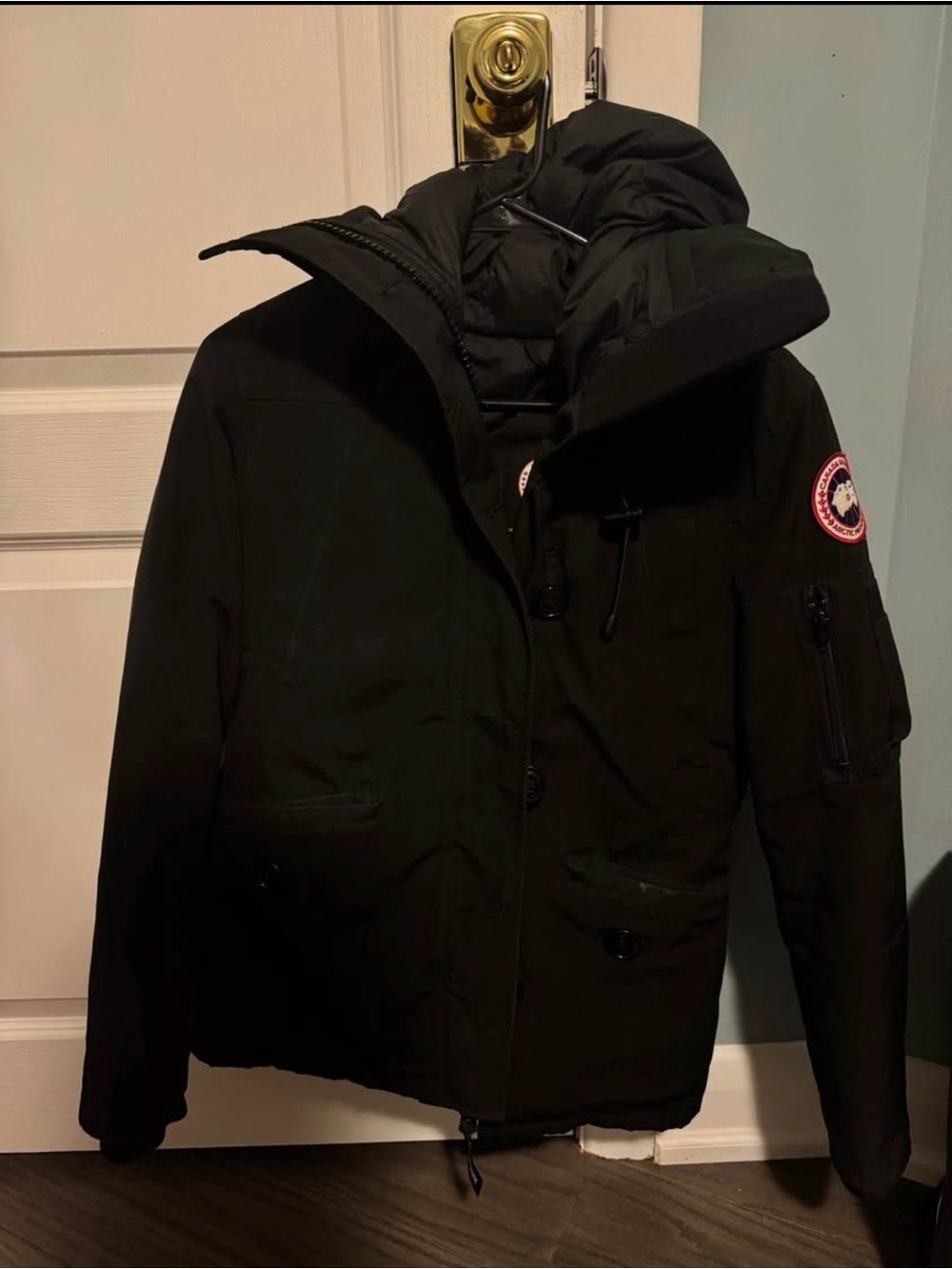 Canada Goose Men's Black Insulated Down Parka with Hood